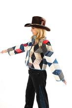 Load image into Gallery viewer, The Slim Shortie - Medium