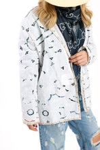 Load image into Gallery viewer, The Lace Blazer