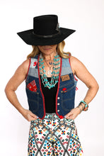 Load image into Gallery viewer, The Wolfe Vest - Small