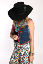 Load image into Gallery viewer, The Wolfe Vest - Small