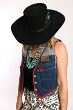 Load image into Gallery viewer, The Wolfe Vest - Small