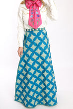 Load image into Gallery viewer, The Class Act Maxi