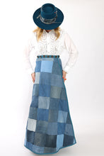 Load image into Gallery viewer, The Class Act Maxi