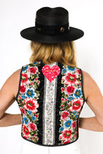 Load image into Gallery viewer, The Wolfe Vest - Small