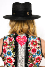 Load image into Gallery viewer, The Wolfe Vest - Small