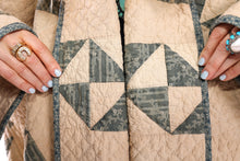 Load image into Gallery viewer, The Aunt Ethel