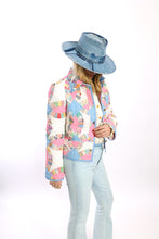 Load image into Gallery viewer, The Lady Bird