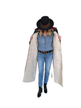 Load image into Gallery viewer, The Duster