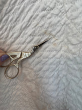 Load image into Gallery viewer, The Duster