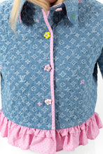 Load image into Gallery viewer, The Slim Shortie Quilted Double Ruffle Jacket - Medium