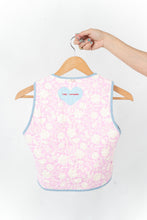 Load image into Gallery viewer, The Wolfe Quilt Vest - Small