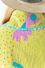 Load image into Gallery viewer, Le Zip Kantha Vest