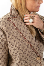 Load image into Gallery viewer, The Qulited Blazer