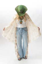 Load image into Gallery viewer, The Lace Helen