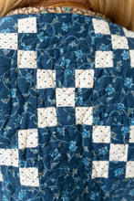 Load image into Gallery viewer, The Wolfe Vest - Medium