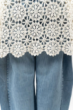 Load image into Gallery viewer, The Lace Helen