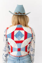 Load image into Gallery viewer, The Wolfe Vest - Large