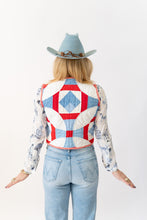 Load image into Gallery viewer, The Wolfe Vest - Large