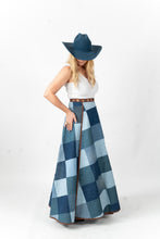 Load image into Gallery viewer, The Class Act Quilted Maxi Skirt