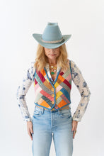 Load image into Gallery viewer, The Wolfe Vest - Small