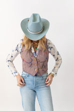 Load image into Gallery viewer, The Wolfe Vest - Small