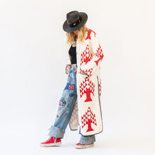 Load image into Gallery viewer, The Duster