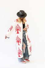 Load image into Gallery viewer, The Duster