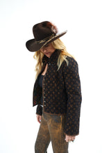 Load image into Gallery viewer, The Slim Shortie Quilted Jacket - PRE-ORDER
