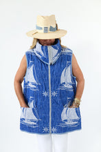 Load image into Gallery viewer, Le Zip Quilted Vest
