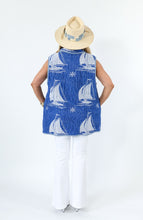 Load image into Gallery viewer, Le Zip Quilted Vest
