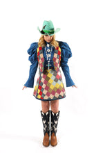 Load image into Gallery viewer, The Wolfe Vest - Small
