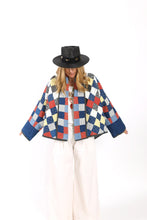 Load image into Gallery viewer, Petite Aunt Ethel
