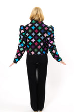 Load image into Gallery viewer, The Queen Bee
