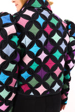 Load image into Gallery viewer, The Queen Bee
