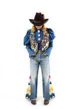 Load image into Gallery viewer, The Wolfe Vest - Medium
