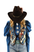 Load image into Gallery viewer, The Wolfe Vest - Medium
