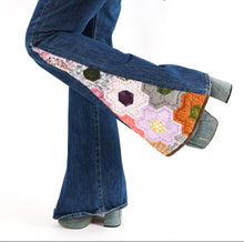 Load image into Gallery viewer, The Maggie Bell Bottom Jeans - 30 x 34
