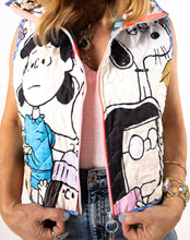 Load image into Gallery viewer, Le Zip Crop Vest
