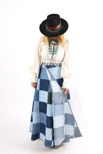 Load image into Gallery viewer, The Class Act Maxi
