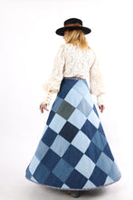 Load image into Gallery viewer, The Class Act Maxi
