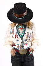 Load image into Gallery viewer, The Wolfe Vest - Small
