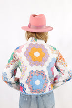 Load image into Gallery viewer, Slim Shortie
