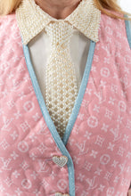 Load image into Gallery viewer, The Wolfe Quilted Vest - Medium
