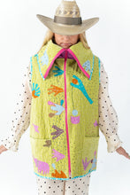 Load image into Gallery viewer, Le Zip Kantha Vest
