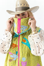 Load image into Gallery viewer, Le Zip Kantha Vest
