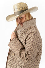 Load image into Gallery viewer, The Qulited Blazer
