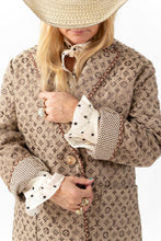Load image into Gallery viewer, The Qulited Blazer
