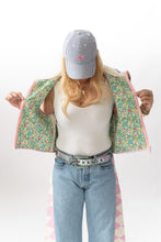 Load image into Gallery viewer, Le Zip Crop Vest

