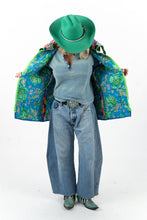 Load image into Gallery viewer, Le Zip Quilt Vest
