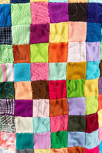 Load image into Gallery viewer, Le Zip Quilt Vest
